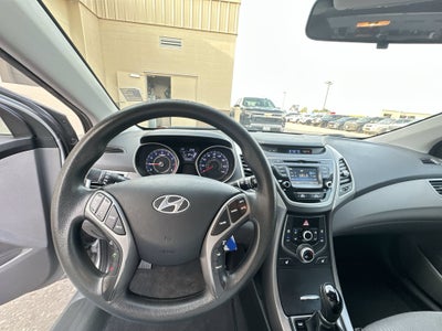 2014 Hyundai ELANTRA SE