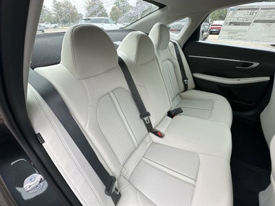 2026 Hyundai SONATA SE