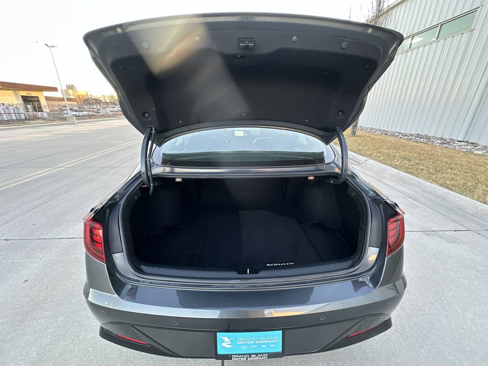 2022 Hyundai SONATA Limited