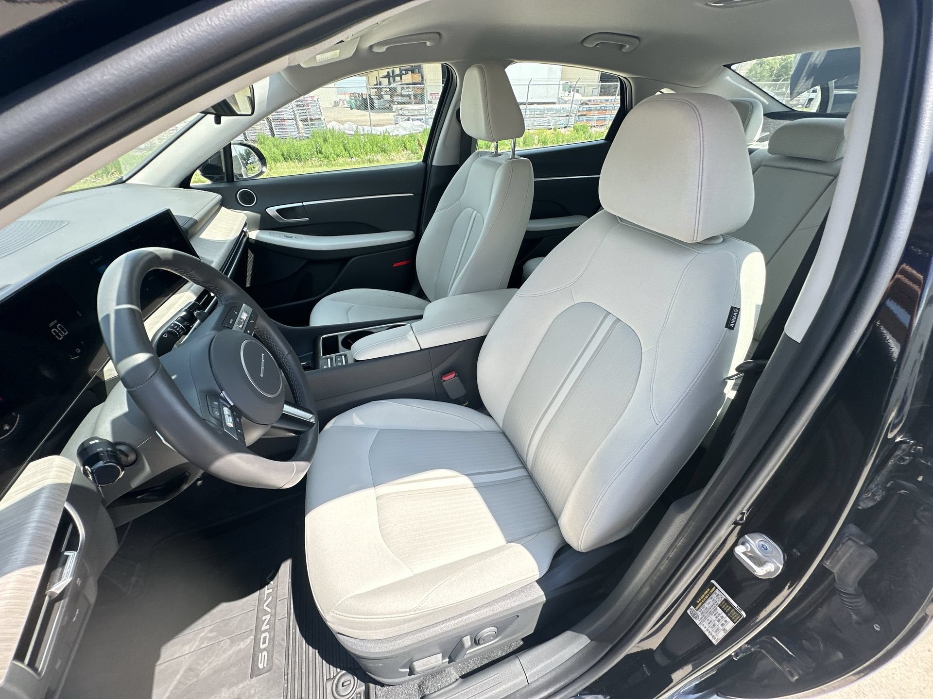 2025 Hyundai SONATA HYBRID SEL