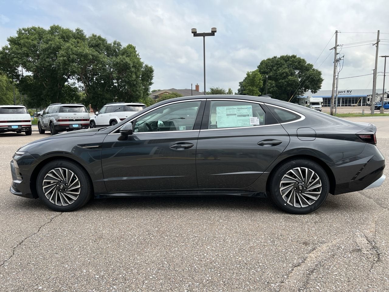 2025 Hyundai SONATA HYBRID SEL