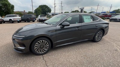 2025 Hyundai SONATA HYBRID SEL