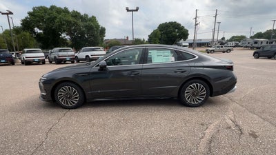 2025 Hyundai SONATA HYBRID SEL