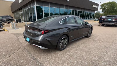 2025 Hyundai SONATA HYBRID SEL