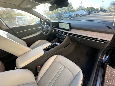 2025 Hyundai SONATA HYBRID Limited