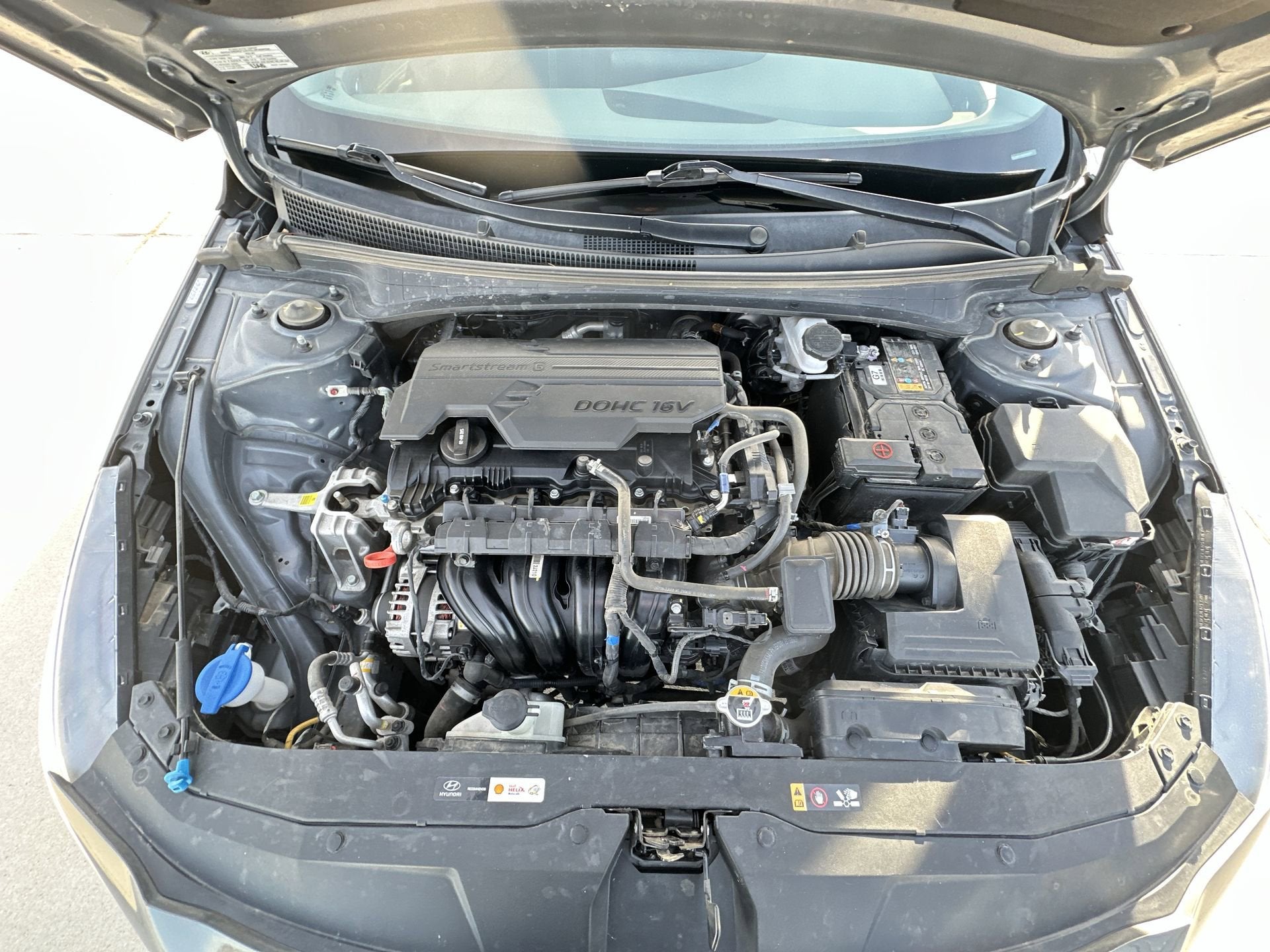 2023 Hyundai ELANTRA SE