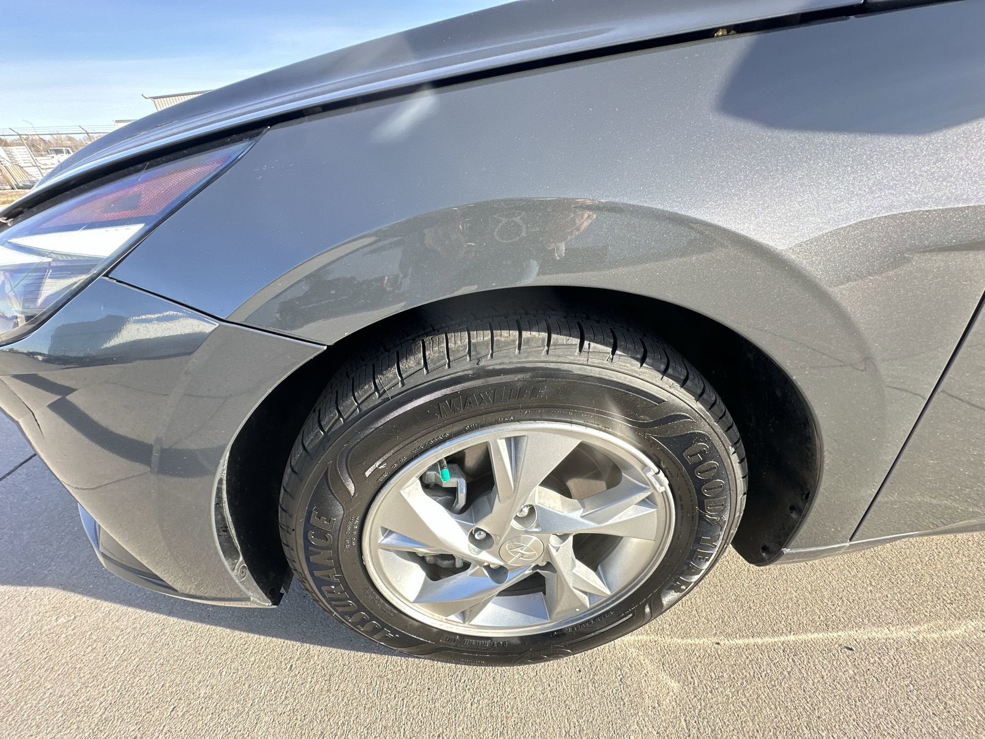 2023 Hyundai ELANTRA SE