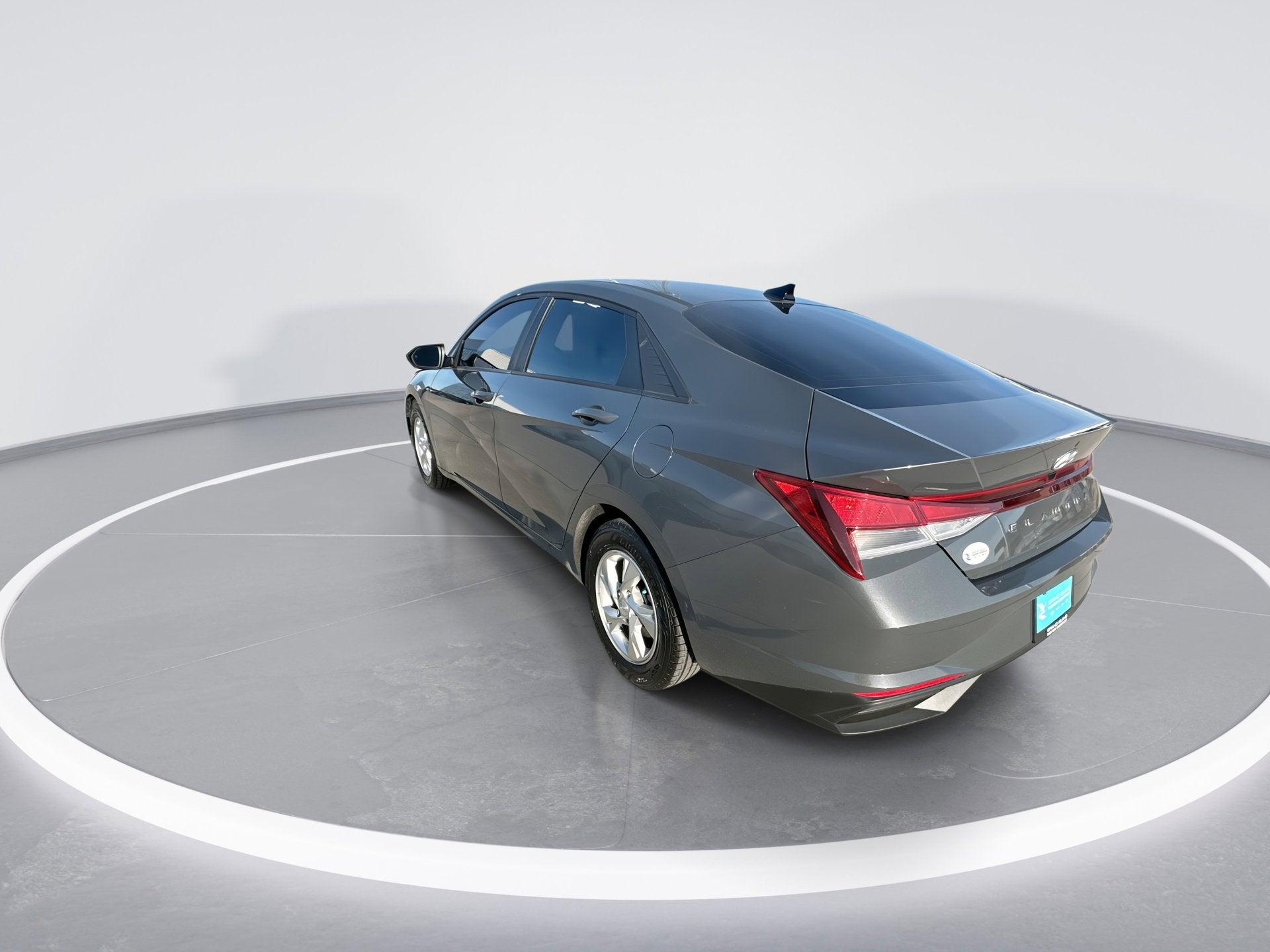 2023 Hyundai ELANTRA SE