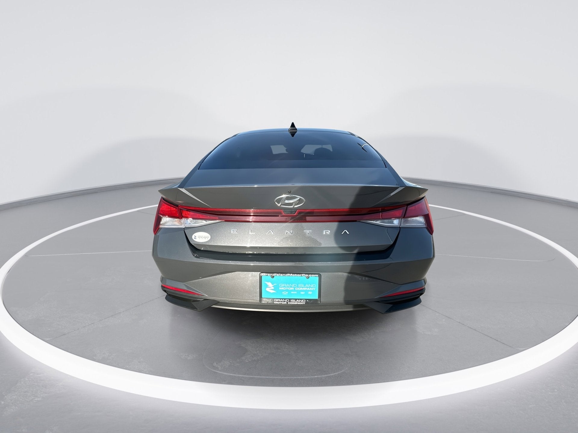 2023 Hyundai ELANTRA SE