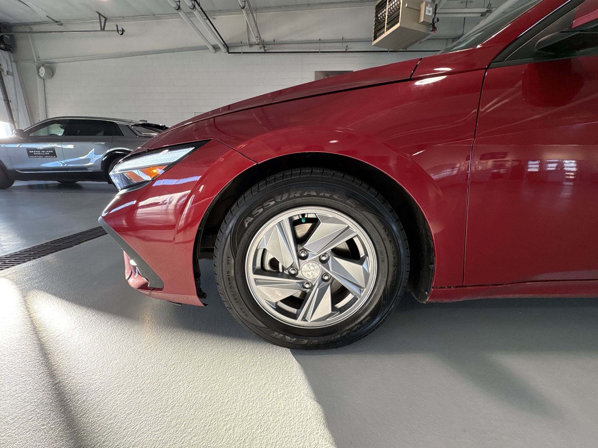 2024 Hyundai ELANTRA SE