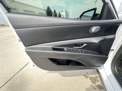 2021 Hyundai ELANTRA HYBRID Blue