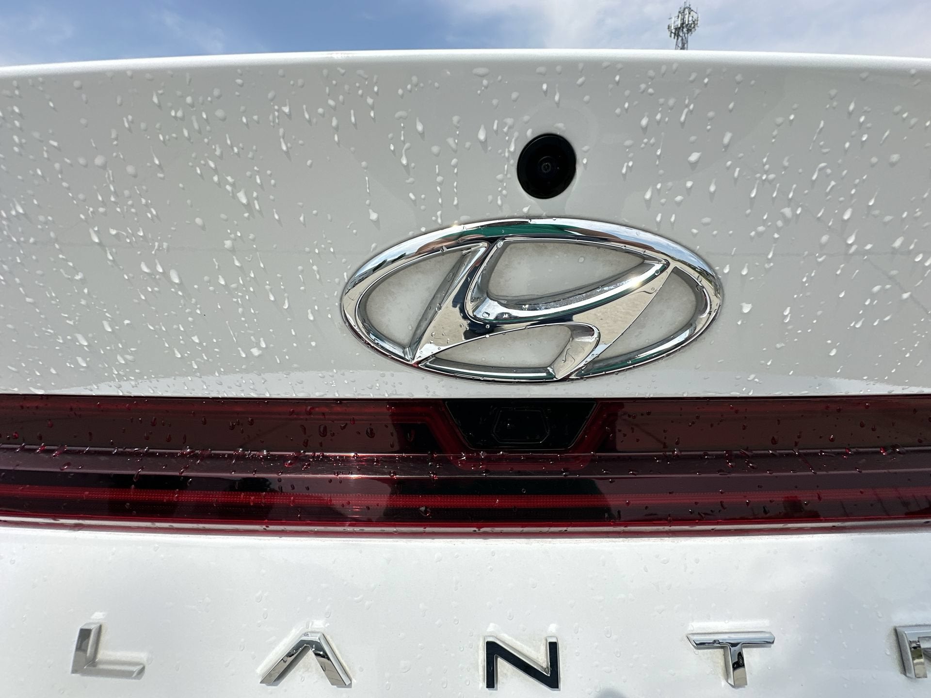2021 Hyundai ELANTRA HYBRID Blue