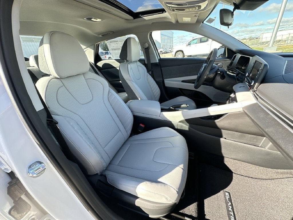 2026 Hyundai ELANTRA SEL Sport Plus