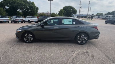 2025 Hyundai ELANTRA SEL Sport