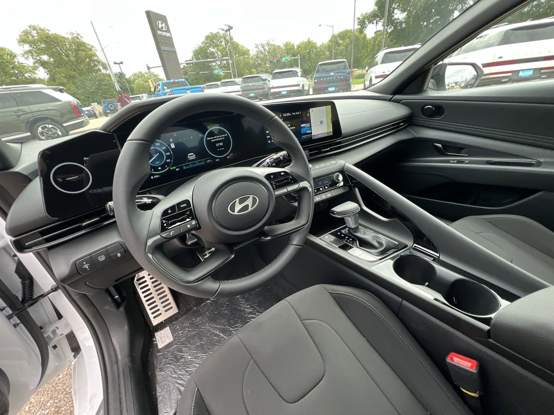 2025 Hyundai ELANTRA HYBRID SEL Sport