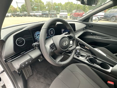 2025 Hyundai ELANTRA HYBRID SEL Sport