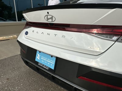 2025 Hyundai ELANTRA HYBRID SEL Sport
