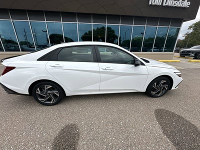 2025 Hyundai ELANTRA HYBRID SEL Sport