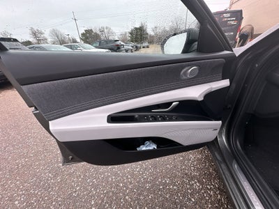 2026 Hyundai ELANTRA Limited