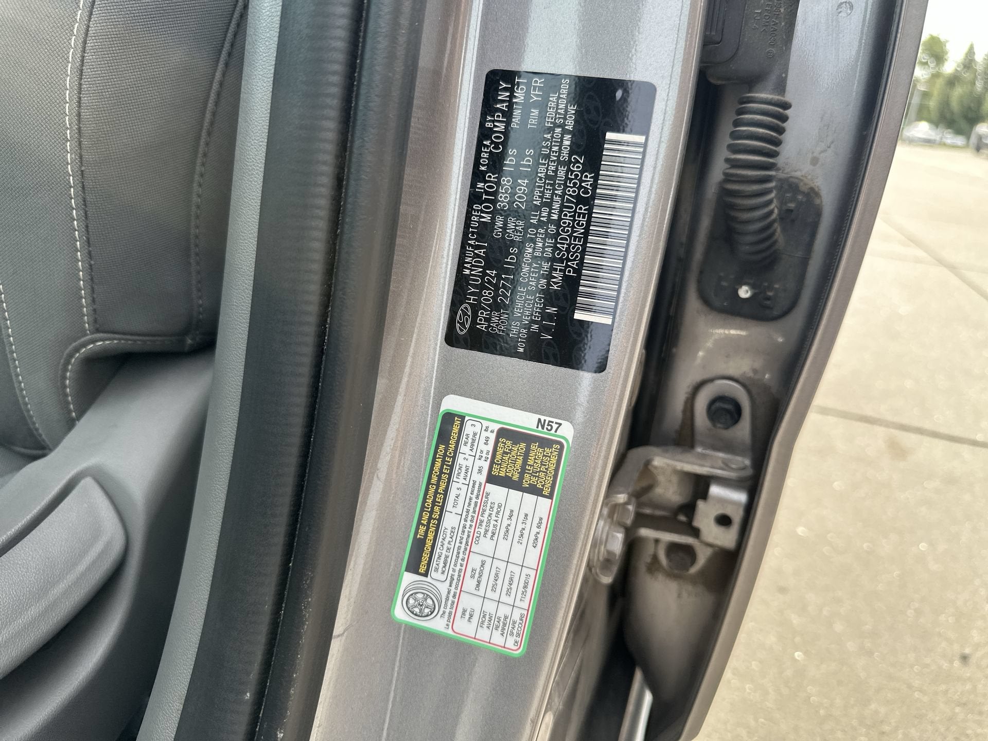 2024 Hyundai ELANTRA SEL
