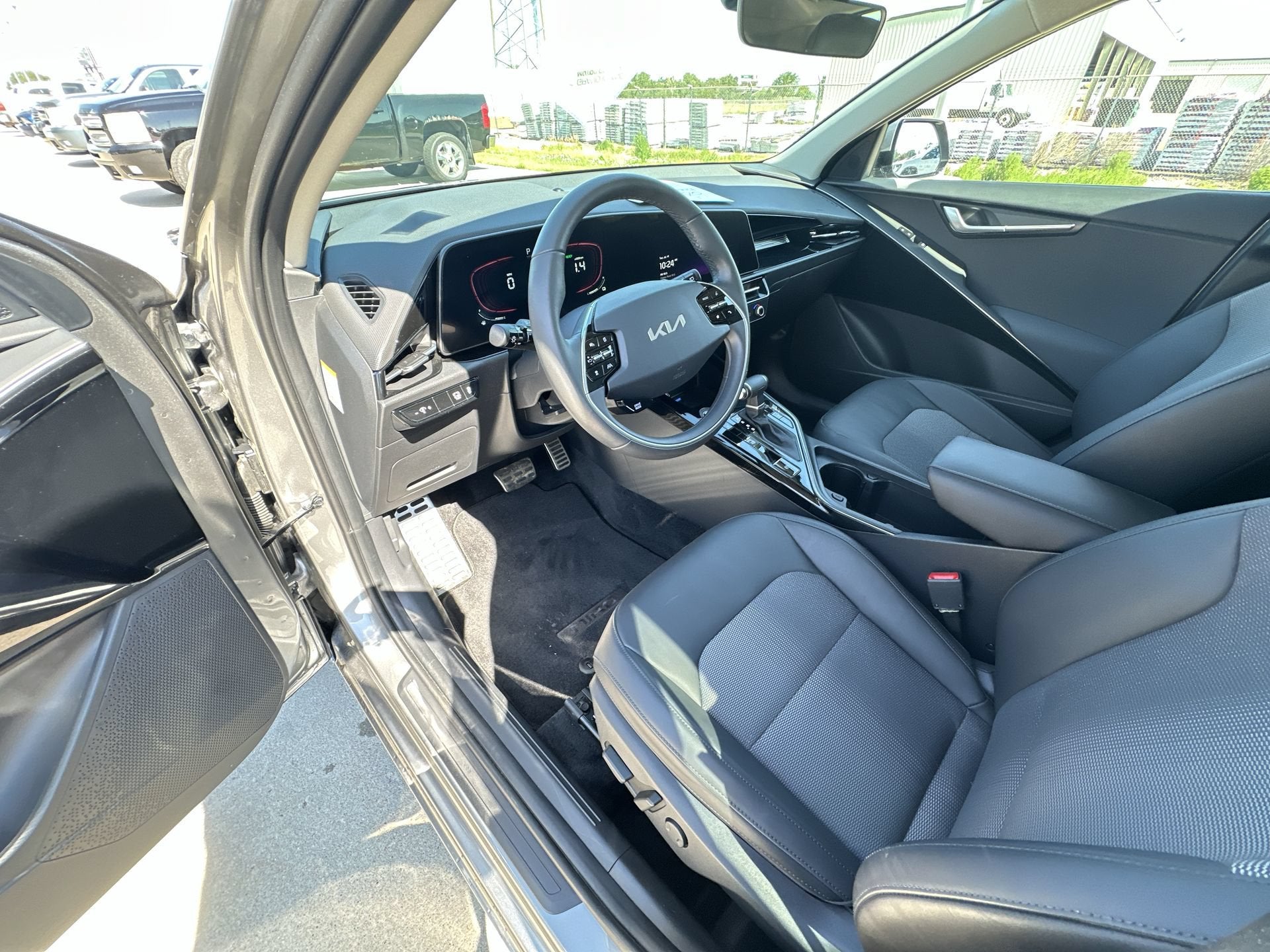 2023 Kia Niro EX Touring