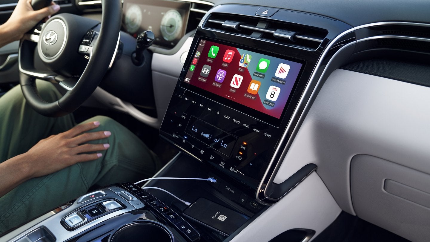 2022 Tucson Interior | Hyundai of Grand Island in Grand Island NE